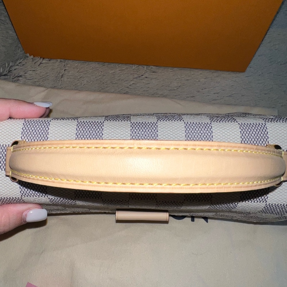 Never Carried Louis Vuitton Croisette- Damier Azur